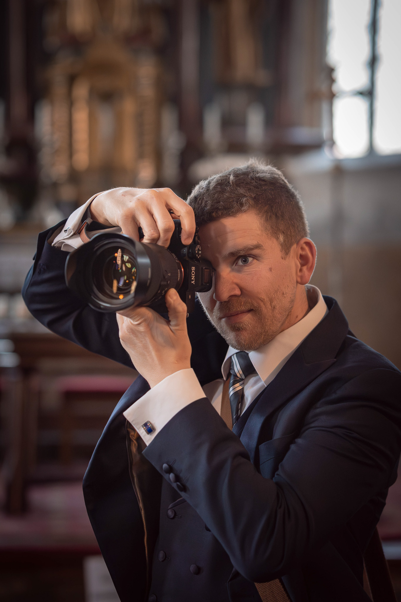 Richard Schönlinner von Lindl Photography mit Kamera